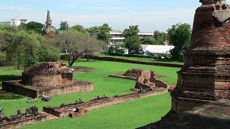 View from the prang, Wat Ratchaburana